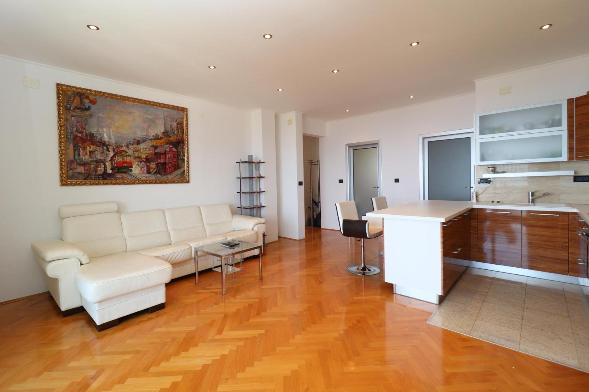 White Wings Apartment Lovran Bagian luar foto