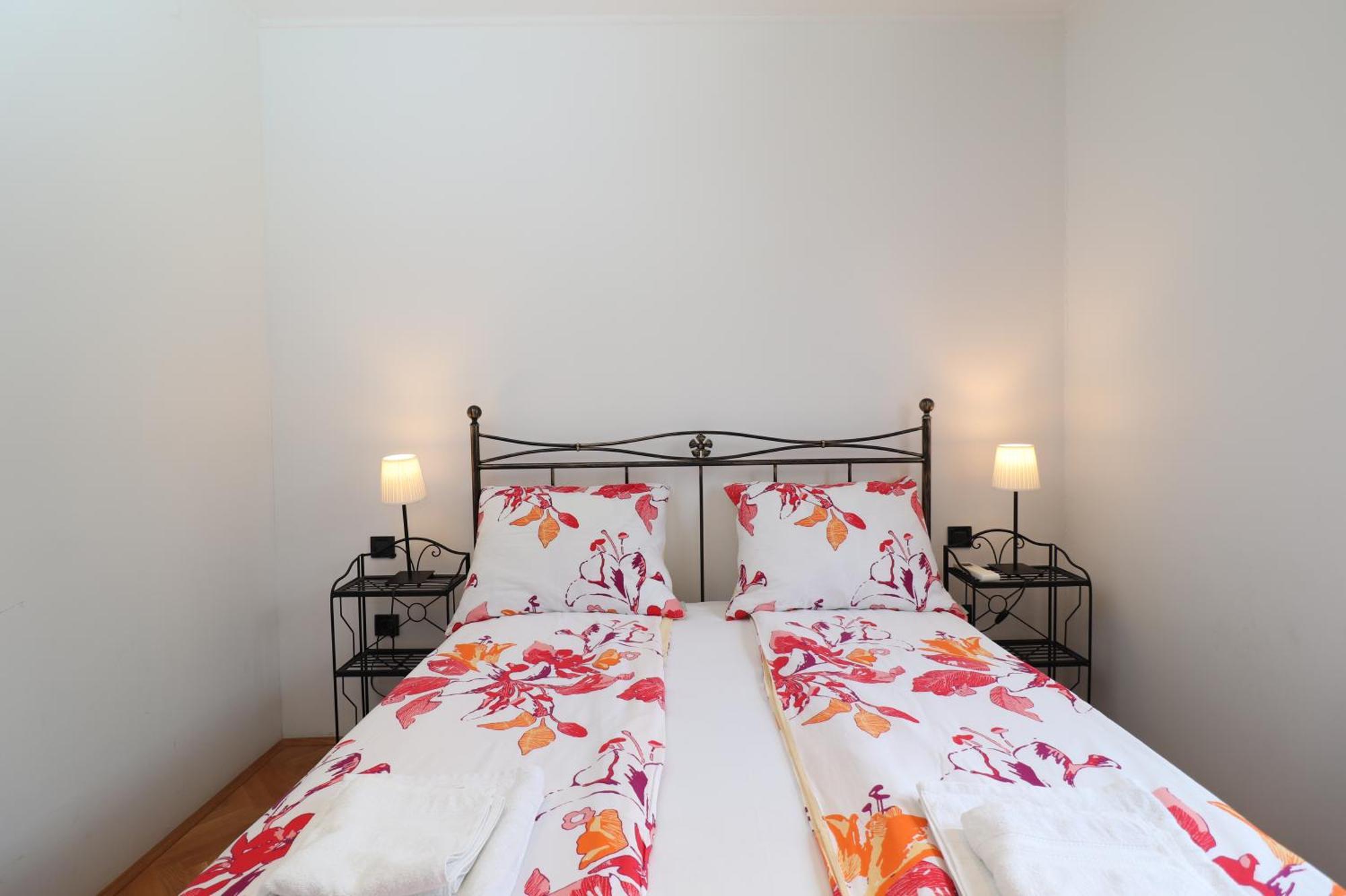 White Wings Apartment Lovran Bagian luar foto